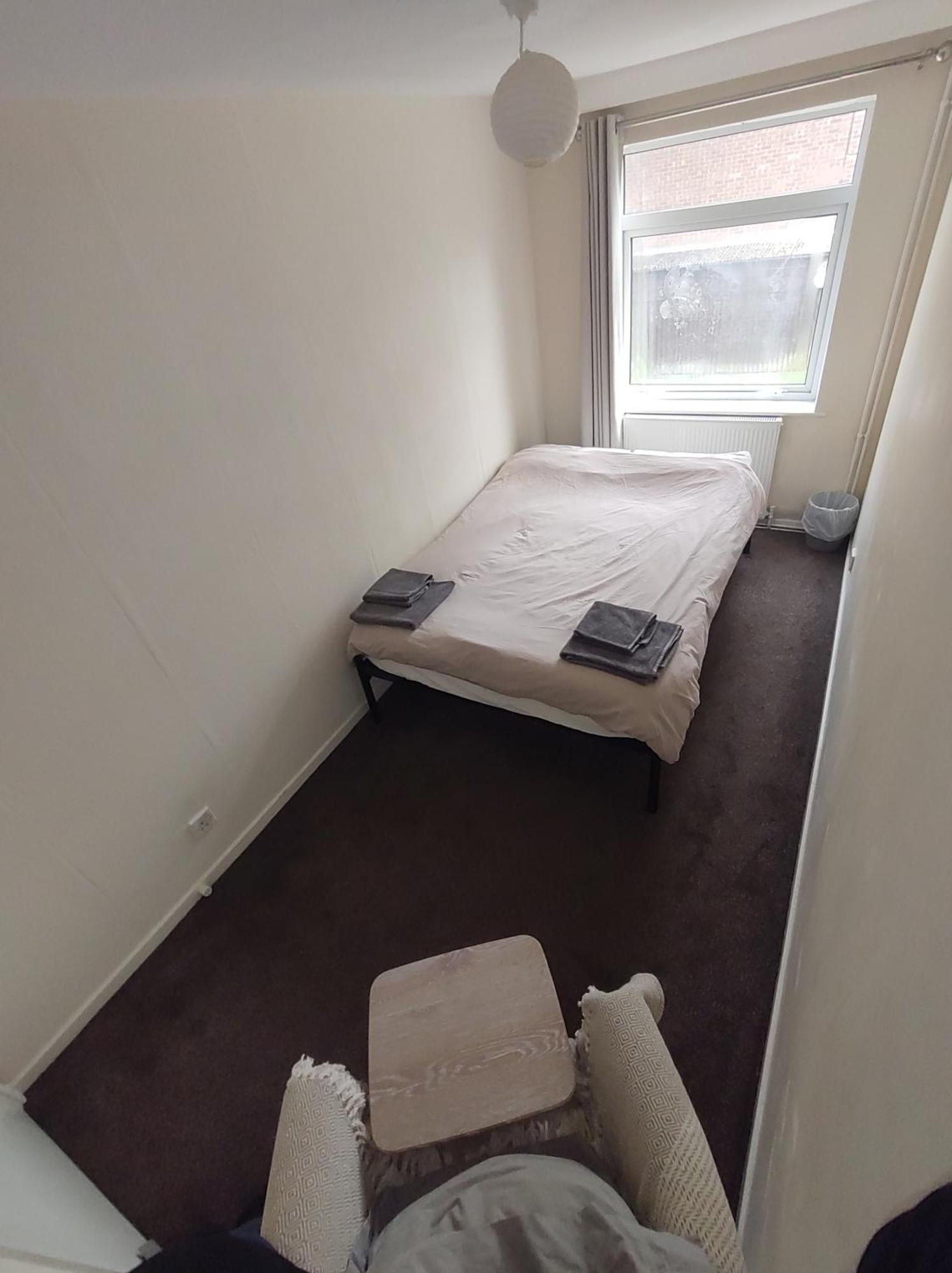 Homestay Near A Station And Park Birmingham Ngoại thất bức ảnh